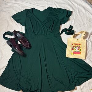 Elegant Dark Green Midi Dress